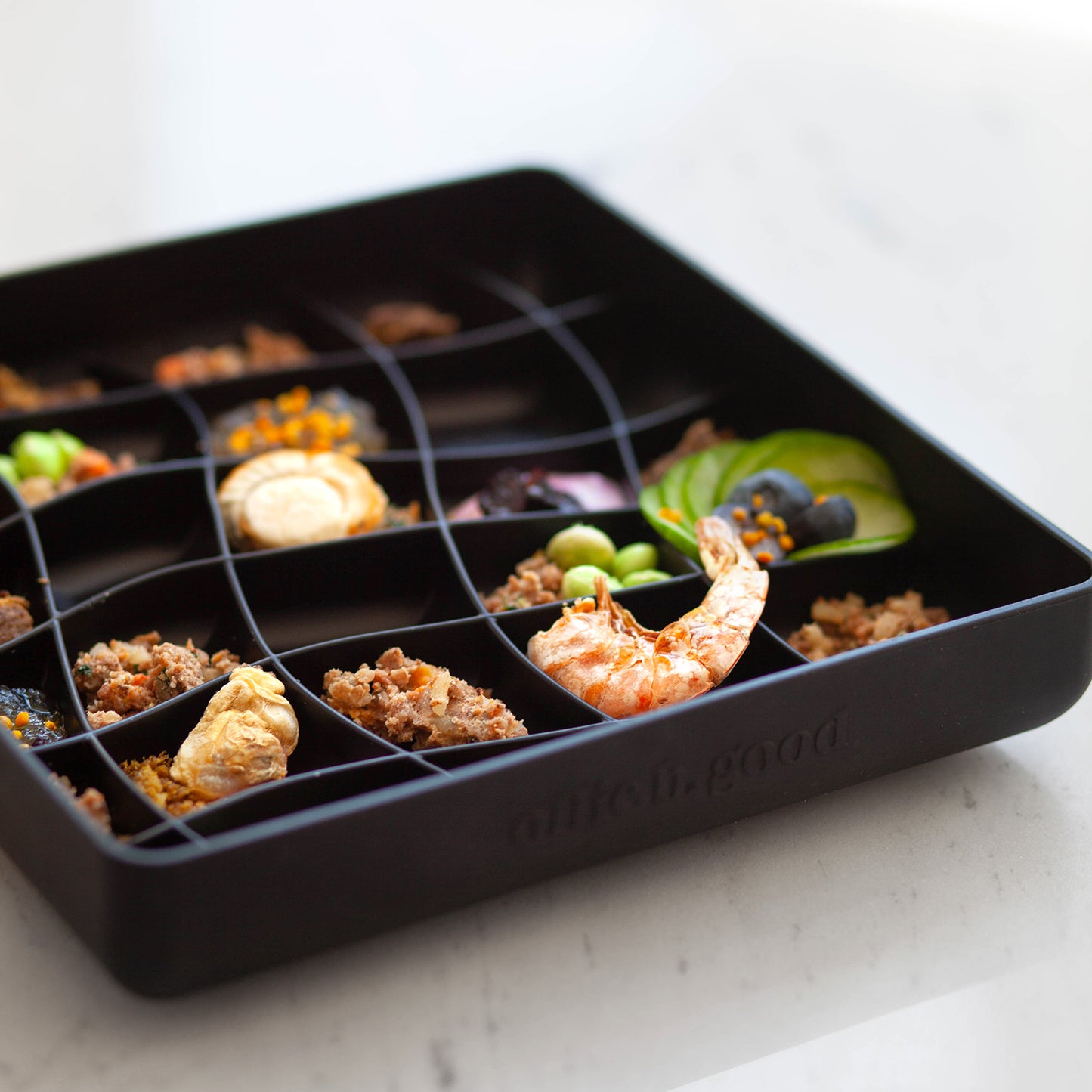 wavies slow feeder bowl | blackberry