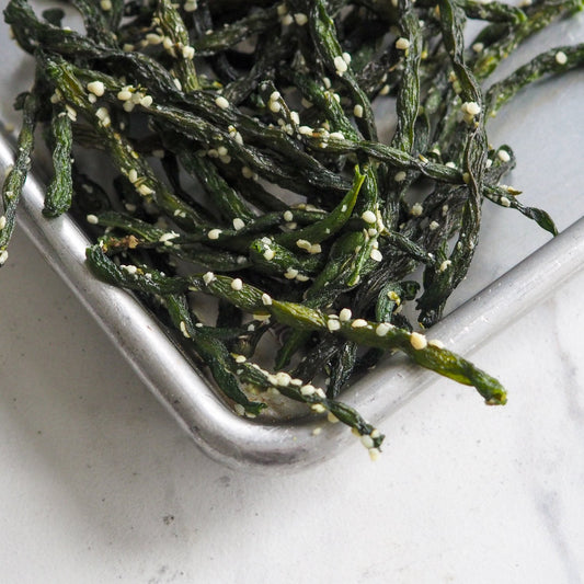 green beans with hemp hearts | community treats