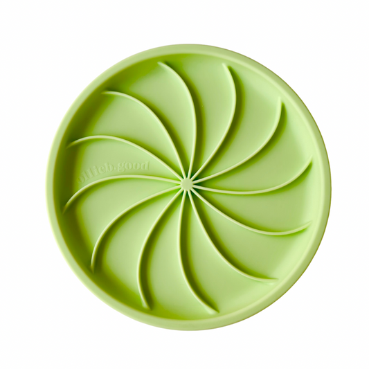 wheelies lick mat & lid | honeydew