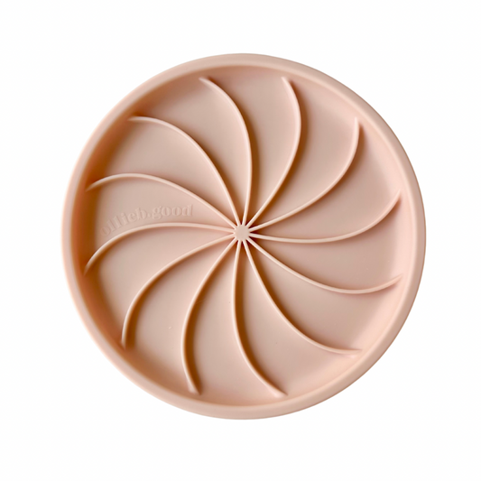 wheelies lick mat & lid | peach