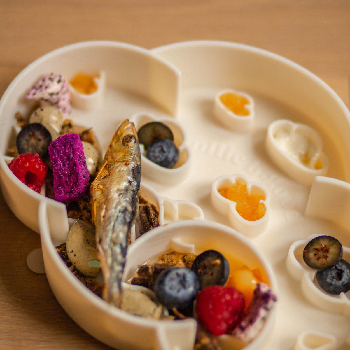 cloud slow feeder bowl | coconut