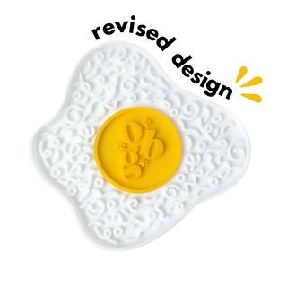sunny side up egg lick mat
