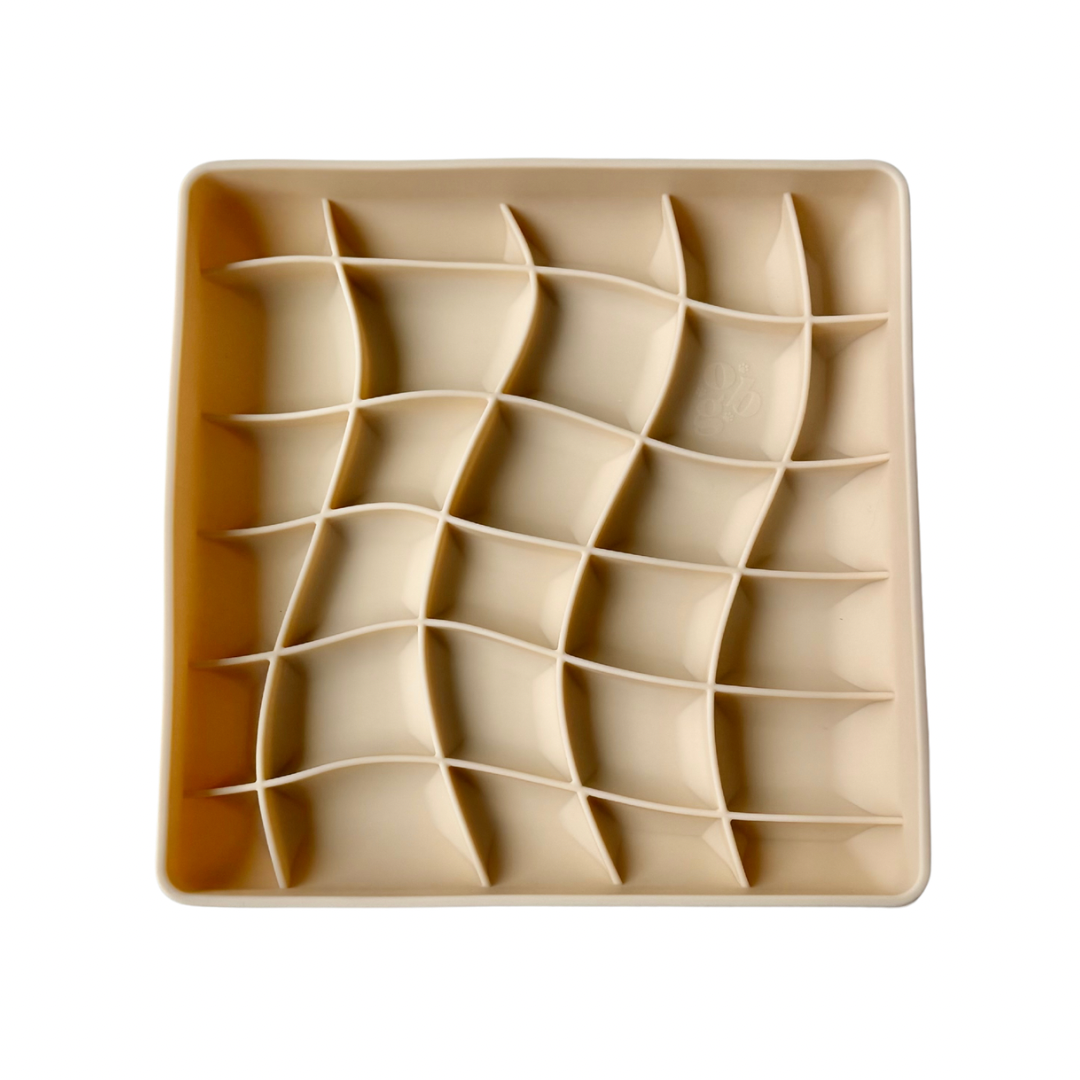 wavies slow feeder bowl | oatmeal