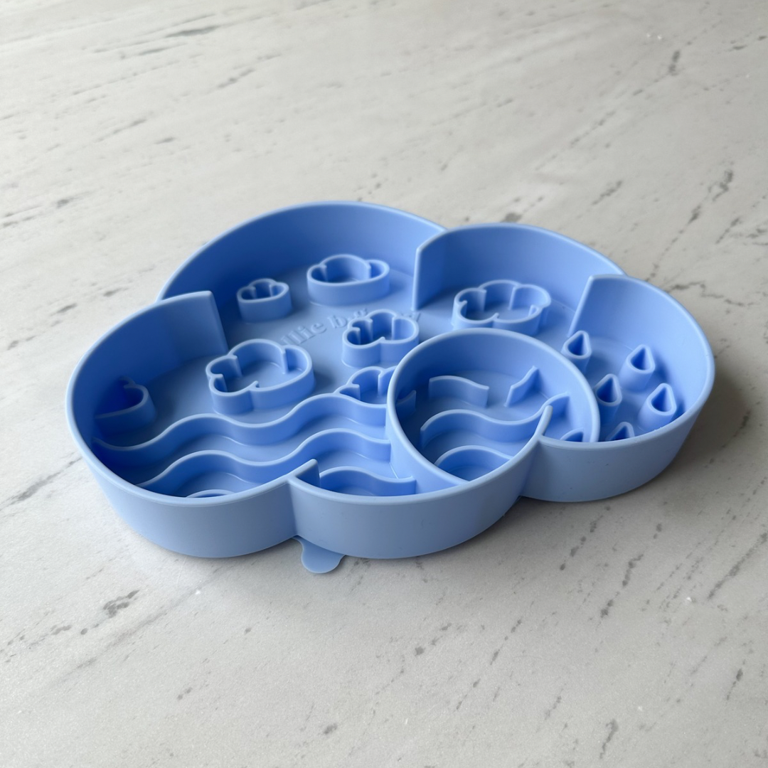 cloud slow feeder bowl | butterfly pea