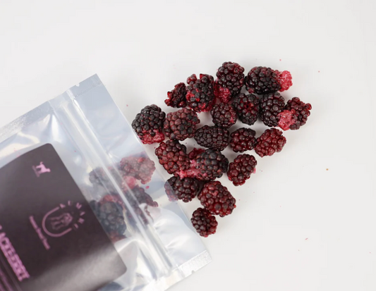 freeze dried blackberries | kumaru & co.