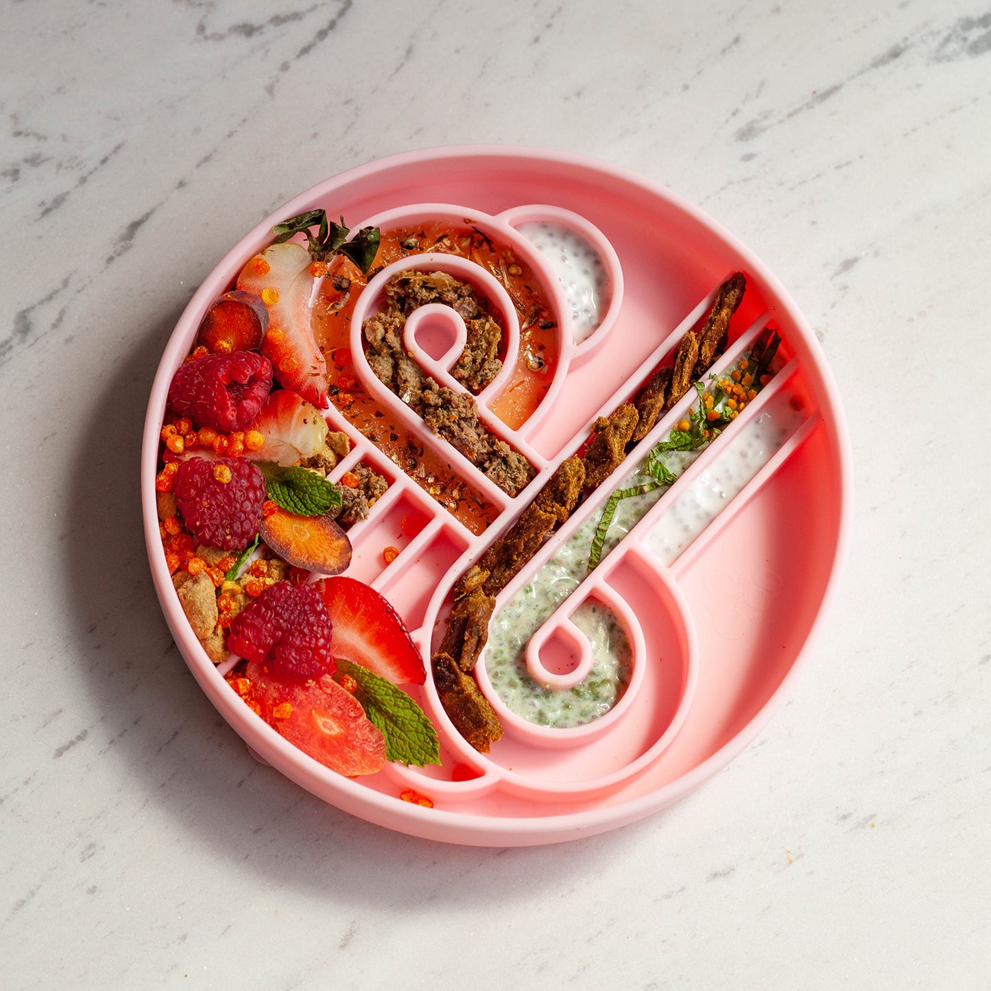 zoomies slow feeder bowl | strawberry